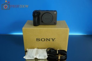 Sony ILME-FX30 Body