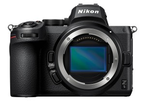 Беззеркальный фотоаппарат Nikon Z5 Kit NIKKOR Z 24-50mm f/4-6.3