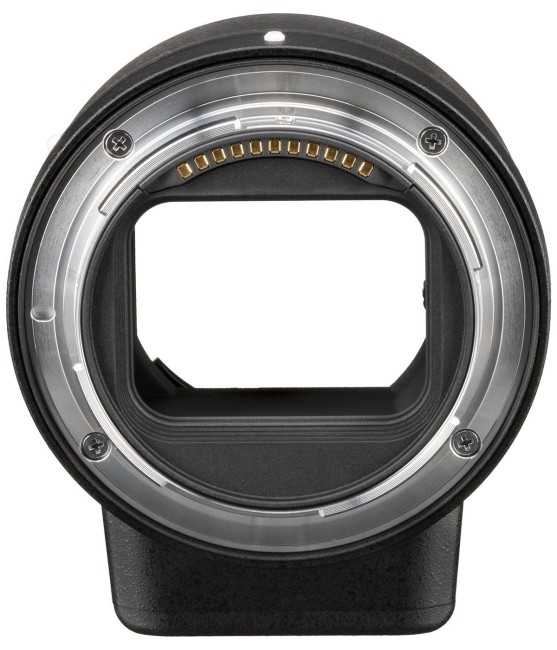 Беззеркальный фотоаппарат Nikon Z5 Body + FTZ Mount Adapter