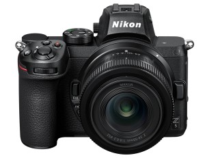 Беззеркальный фотоаппарат Nikon Z5 Kit NIKKOR Z 24-50mm f/4-6.3 + FTZ Mount Adapter