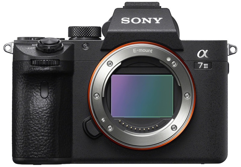 Беззеркальный фотоаппарат Sony Alpha 7 III Body ILCE-7M3