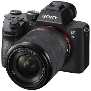 Беззеркальный фотоаппарат Sony Alpha 7 III Kit FE 28-70mm F3.5-5.6 OSS