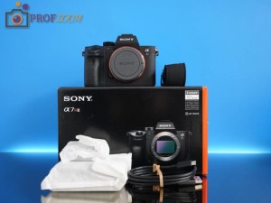 Фотоаппарат Sony A7r III body