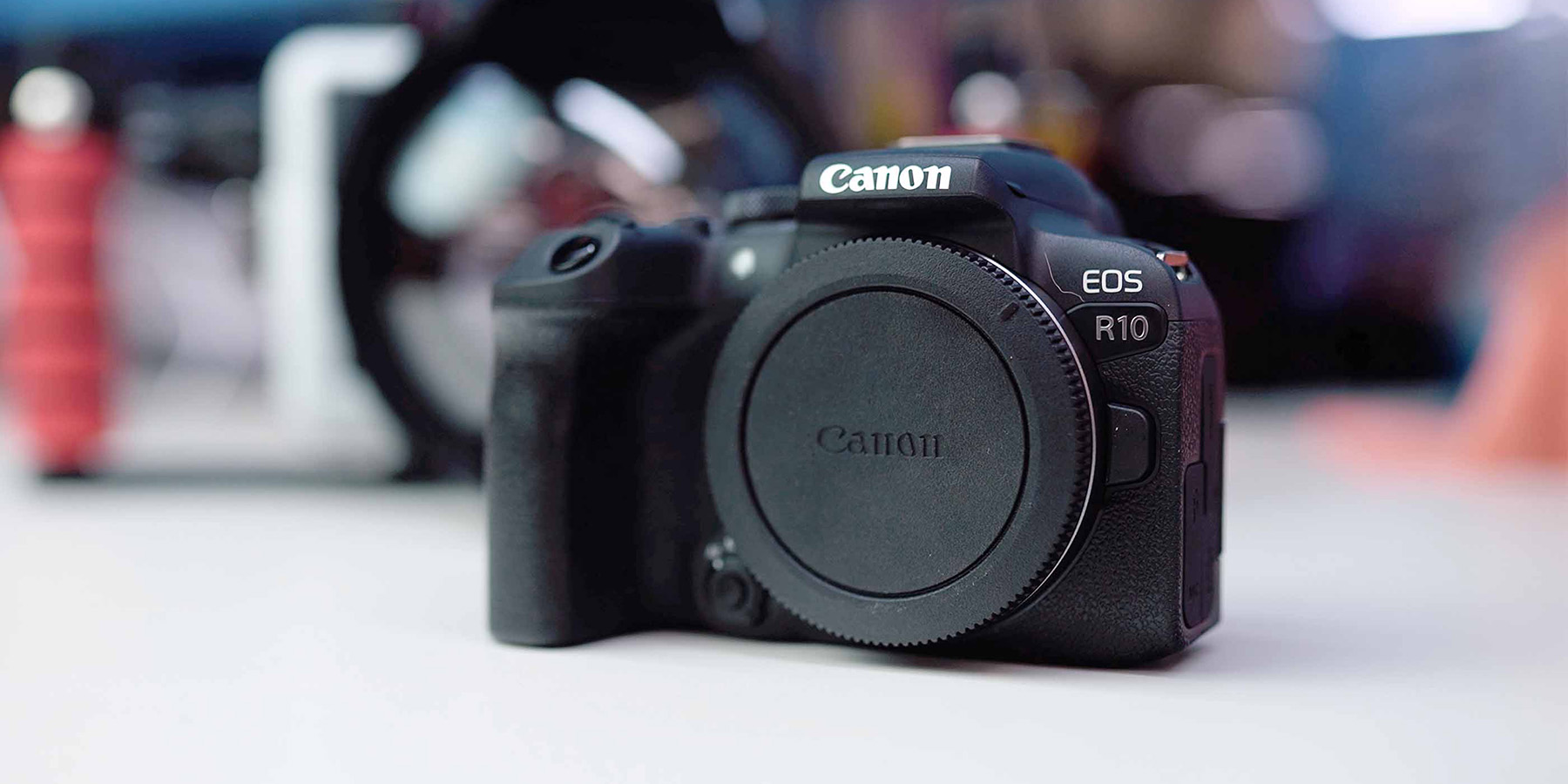 Canon EOS R10