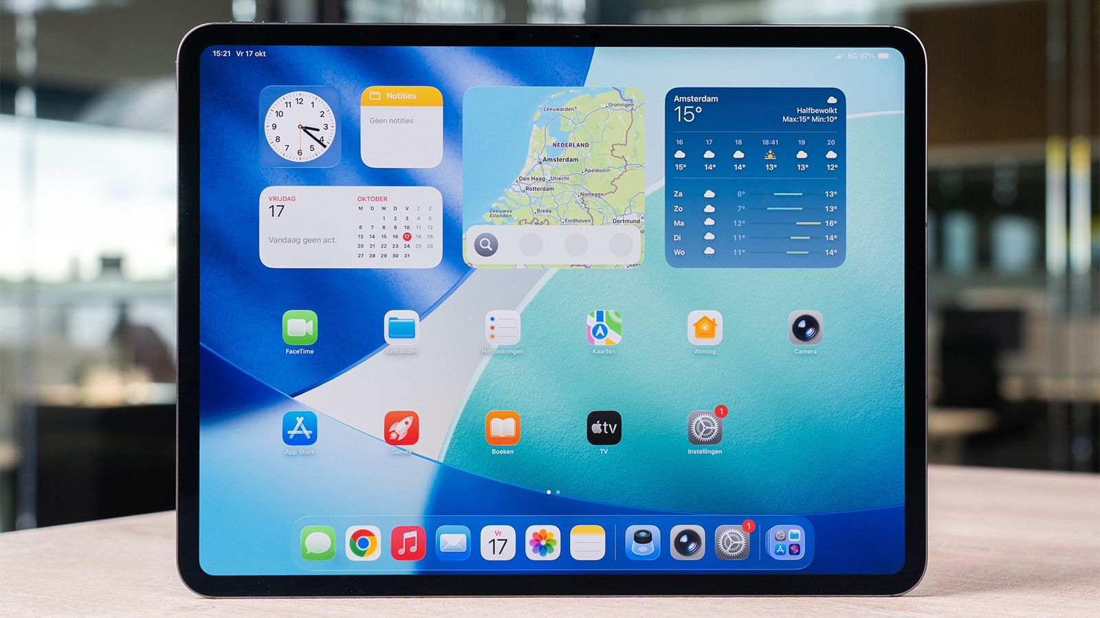 Варианты по размеру дисплея остались прежними: 11 и 13 дюймов. Фото: tweakers.net Варианты по размеру дисплея остались прежними: 11 и 13 дюймов.
