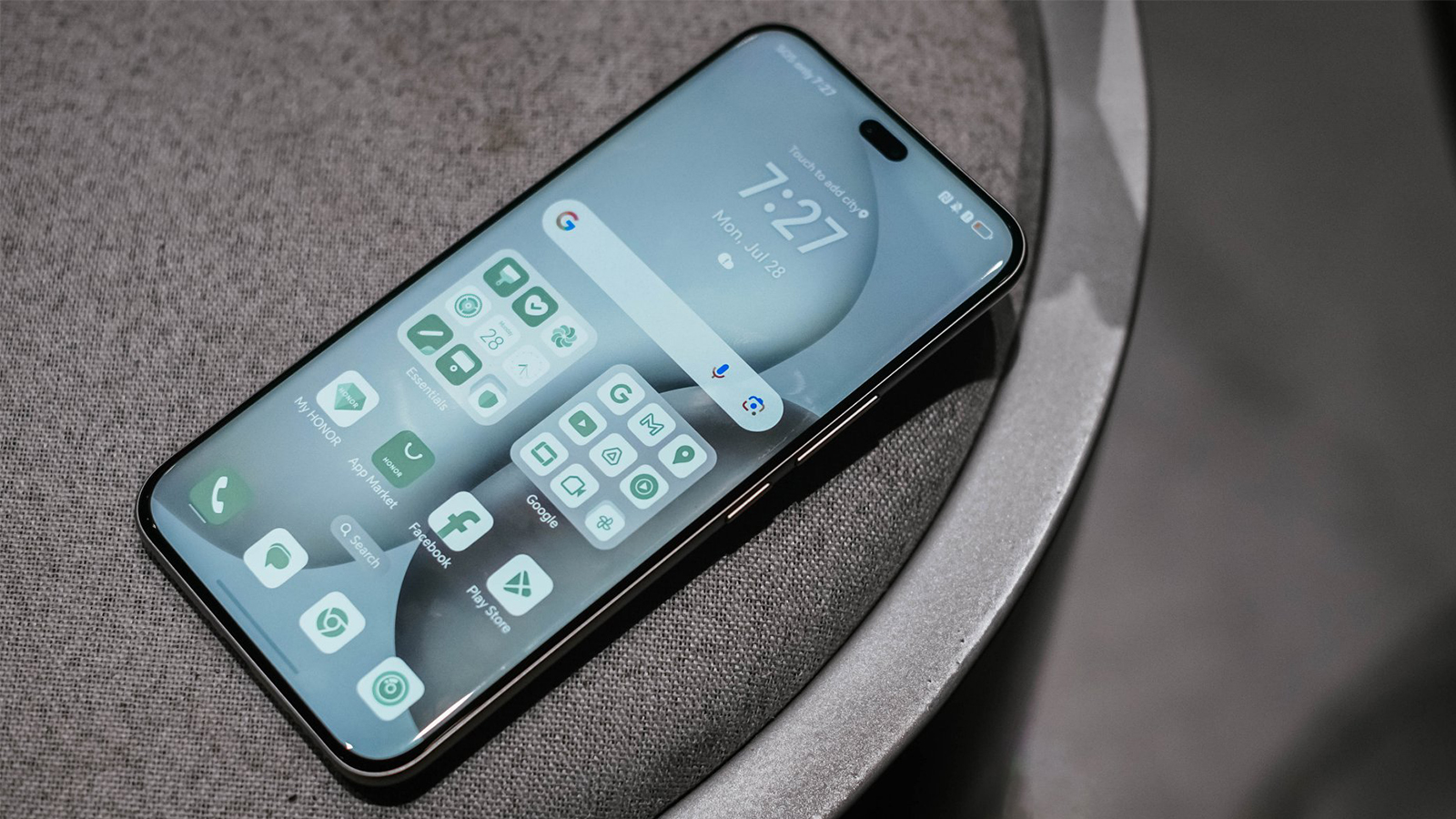 Дисплеи по качеству идентиченые у обоих моделей. Фото: gadgetmatch.com Дисплеи по качеству идентиченые у обоих моделей