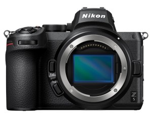 Беззеркальный фотоаппарат Nikon Z5 Body + FTZ Mount Adapter