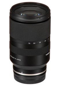 Объектив Tamron 17-70mm F/2.8 Di III-A VC RXD (B070) for Sony E