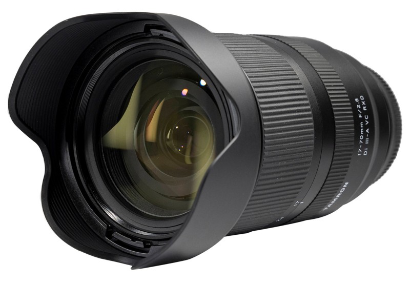 Объектив Tamron 17-70mm F/2.8 Di III-A VC RXD (B070) for Fujifilm X