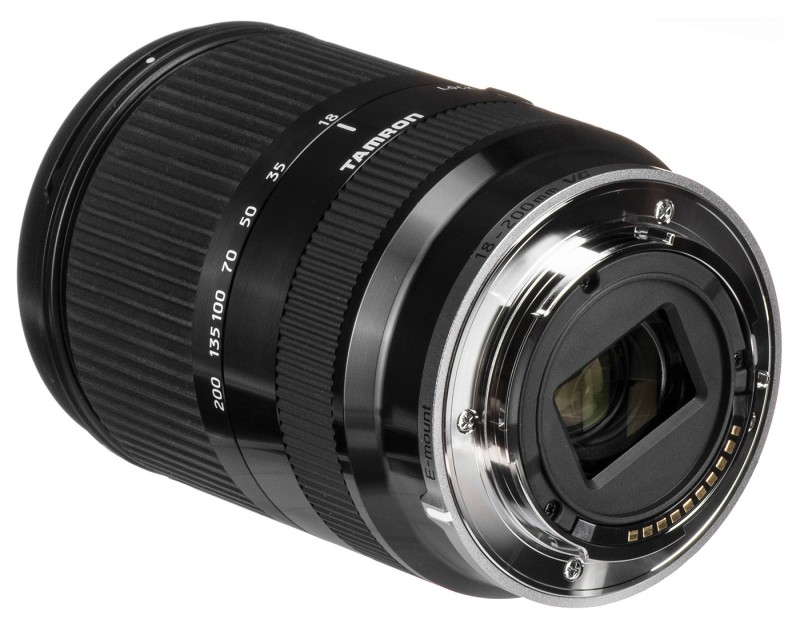 Объектив Tamron 18-200mm F/3.5-6.3 Di III VC (B011) for Sony E