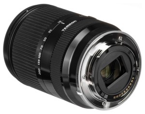 Объектив Tamron 18-200mm F/3.5-6.3 Di III VC (B011) for Sony E