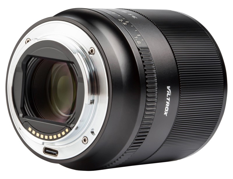 Объектив Viltrox AF 24mm F1.8 Full-Frame for Sony E (AF 24/1.8 FE)