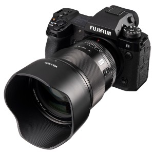 Объектив Viltrox AF 75mm F1.2 Pro APS-C for Fujifilm X (AF 75/1.2 Pro XF)