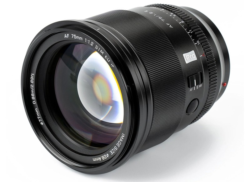 Объектив Viltrox AF 75mm F1.2 Pro APS-C for Sony E (AF 75/1.2 Pro E)
