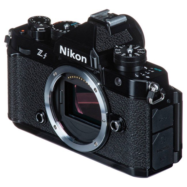 Беззеркальный фотоаппарат Nikon Z f Body