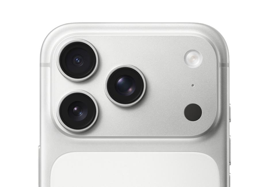 Смартфон Apple iPhone 17 Pro 256GB